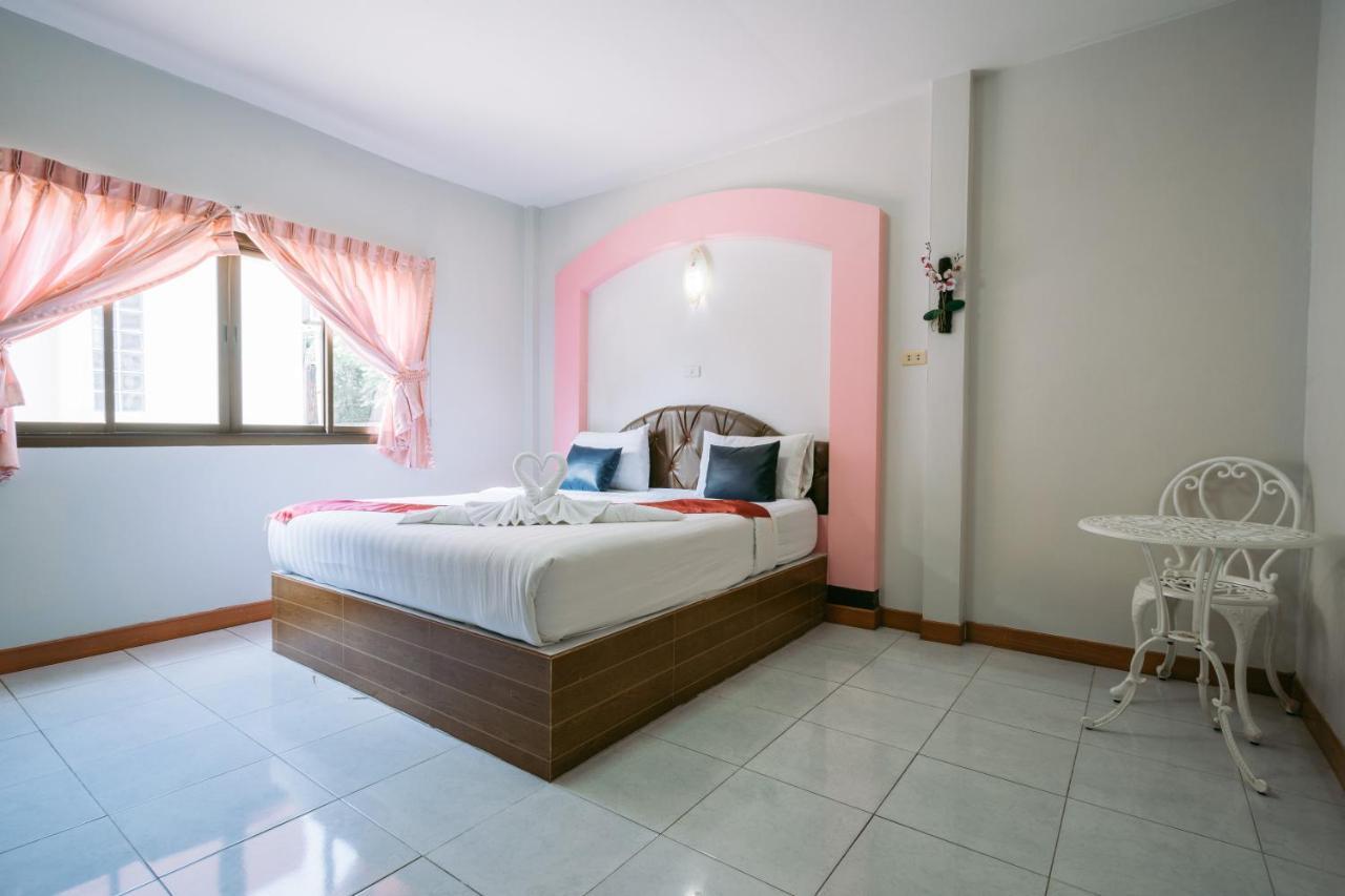 Jintana Resort Buri Ram Zewnętrze zdjęcie